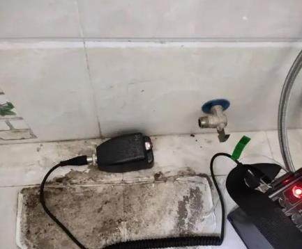 常熟屋顶漏水维修公司分享下卫生间漏水的危害及解决方法